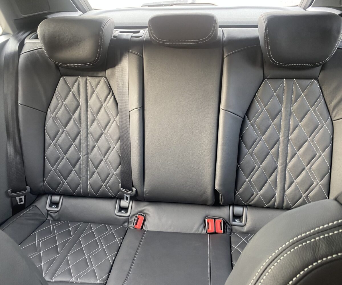 Audi_A3_SportBack_SortLæder_kingsmen_stricia_hvidSyning5_2021-min