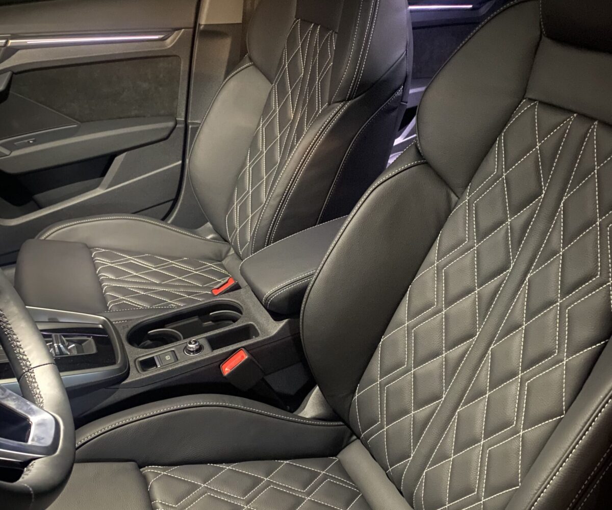 Audi_A3_SportBack_SortLæder_kingsmen_stricia_hvidSyning7_2021-min