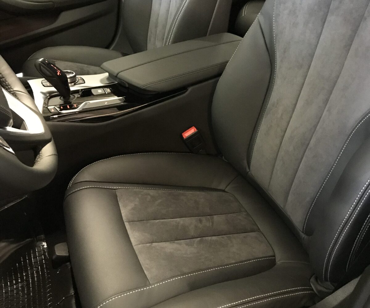 BMW 5 sort læder grå alcantara-1